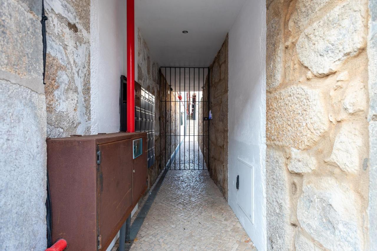 Mezzanine Stylish Apartments By Vacationy Porto Exterior foto